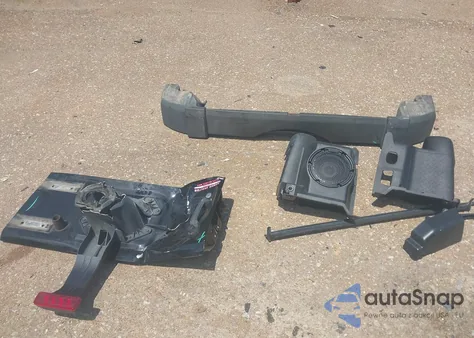 2014 Jeep Wrangler Unlimited Sport z USA, uszkodzony, nr VIN 1C4BJWDG8EL185971